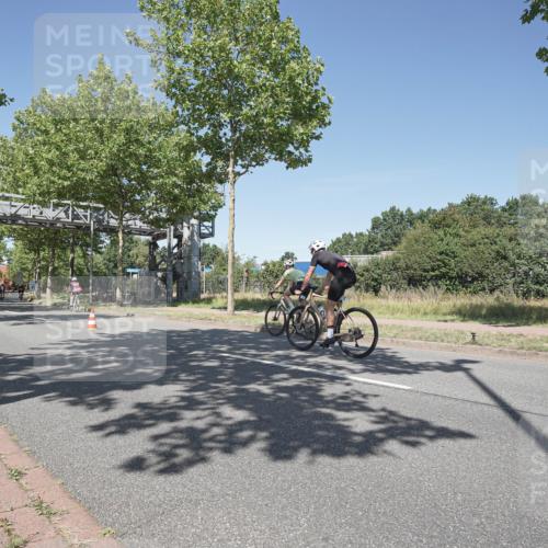 09.08.2026 - GEWOBA Citytriathlon Bremen Michael Burmester http://msf.ph/oto/9956596 09.08.2026 12:47:02 Radfahren 112, 580, 616, 692, 697 meine-sportfotos.de