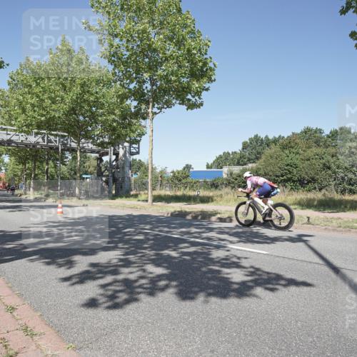 09.08.2026 - GEWOBA Citytriathlon Bremen Michael Burmester http://msf.ph/oto/9956606 09.08.2026 12:47:26 Radfahren 540, 554, 619, 646, 662, 721, 747, 793, 825, 969 meine-sportfotos.de