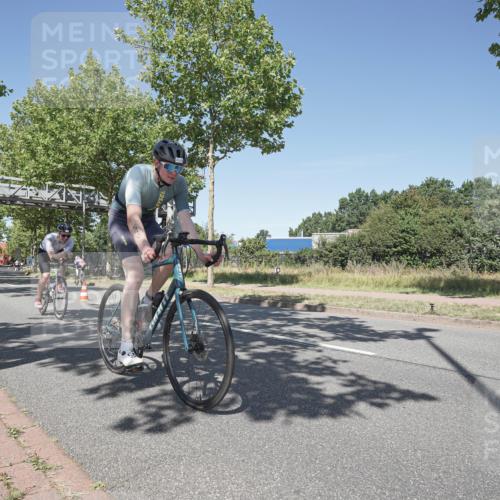 09.08.2026 - GEWOBA Citytriathlon Bremen Michael Burmester http://msf.ph/oto/9956607 09.08.2026 12:47:27 Radfahren 540, 554, 619, 646, 662, 721, 747, 793, 969 meine-sportfotos.de