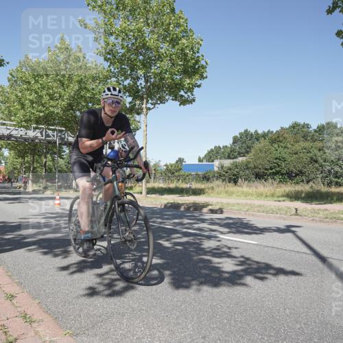 09.08.2026 - GEWOBA Citytriathlon Bremen Michael Burmester http://msf.ph/oto/9956611 09.08.2026 12:47:32 Radfahren 540, 593, 619, 646, 662, 721, 747, 793 meine-sportfotos.de