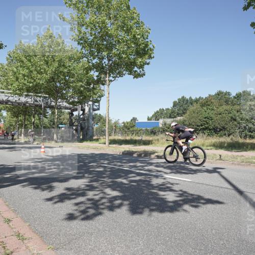 09.08.2026 - GEWOBA Citytriathlon Bremen Michael Burmester http://msf.ph/oto/9956627 09.08.2026 12:47:54 Radfahren 618, 719, 735, 883, 904, 1103 meine-sportfotos.de