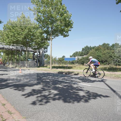 09.08.2026 - GEWOBA Citytriathlon Bremen Michael Burmester http://msf.ph/oto/9956630 09.08.2026 12:48:02 Radfahren 563, 618, 683, 688, 811, 883, 904, 1103, 1116 meine-sportfotos.de