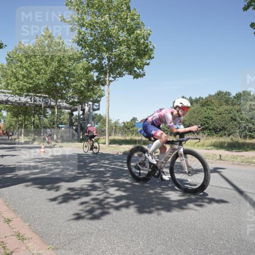 09.08.2026 - GEWOBA Citytriathlon Bremen Michael Burmester http://msf.ph/oto/9956638 09.08.2026 12:48:09 Radfahren 547, 563, 683, 688, 811, 883, 955, 1103, 1116 meine-sportfotos.de