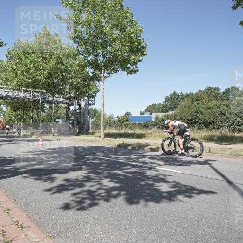 09.08.2026 - GEWOBA Citytriathlon Bremen Michael Burmester http://msf.ph/oto/9956658 09.08.2026 12:48:44 Radfahren 544, 561, 645, 685, 769, 795, 824, 882, 959 meine-sportfotos.de