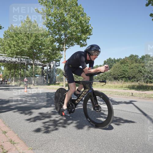 09.08.2026 - GEWOBA Citytriathlon Bremen Michael Burmester http://msf.ph/oto/9956685 09.08.2026 12:49:27 Radfahren 569, 583, 710, 757, 765, 803, 963, 999, 1160 meine-sportfotos.de