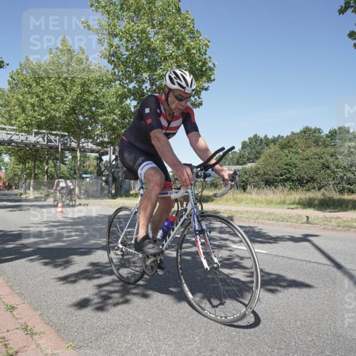 09.08.2026 - GEWOBA Citytriathlon Bremen Michael Burmester http://msf.ph/oto/9956696 09.08.2026 12:49:48 Radfahren 590, 680, 852, 874, 924, 946, 967, 983, 1150 meine-sportfotos.de