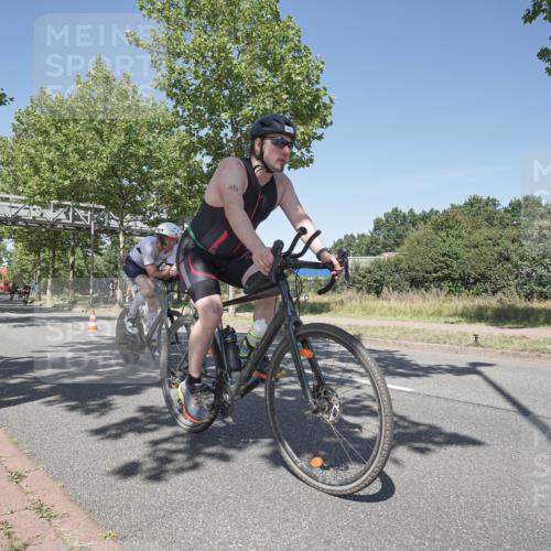 09.08.2026 - GEWOBA Citytriathlon Bremen Michael Burmester http://msf.ph/oto/9956700 09.08.2026 12:49:57 Radfahren 590, 686, 773, 777, 784, 852, 874, 946, 967, 1008 meine-sportfotos.de