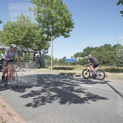 09.08.2026 - GEWOBA Citytriathlon Bremen Michael Burmester http://msf.ph/oto/9956703 09.08.2026 12:50:00 Radfahren 557, 590, 686, 773, 777, 784, 875, 946, 967, 1008 meine-sportfotos.de