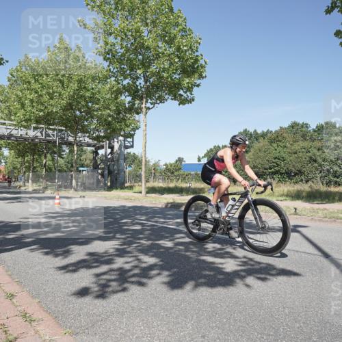 09.08.2026 - GEWOBA Citytriathlon Bremen Michael Burmester http://msf.ph/oto/9956715 09.08.2026 12:50:19 Radfahren 589, 875, 947, 964, 1145 meine-sportfotos.de