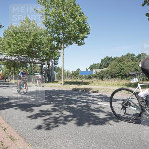 09.08.2026 - GEWOBA Citytriathlon Bremen Michael Burmester http://msf.ph/oto/9956728 09.08.2026 12:50:44 Radfahren 594, 648, 730, 737, 794, 799, 932, 993, 1016, 1137, 1139, 1158 meine-sportfotos.de
