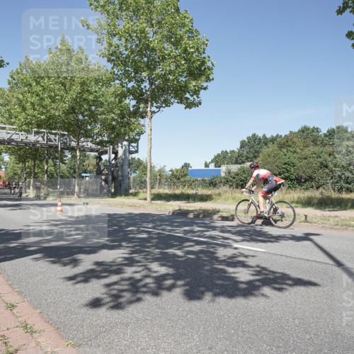 09.08.2026 - GEWOBA Citytriathlon Bremen Michael Burmester http://msf.ph/oto/9956737 09.08.2026 12:50:55 Radfahren 624, 730, 799, 808, 879, 932, 987, 1016, 1137, 1139 meine-sportfotos.de