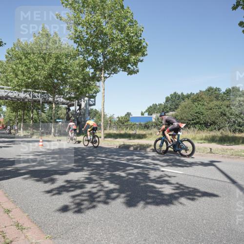 09.08.2026 - GEWOBA Citytriathlon Bremen Michael Burmester http://msf.ph/oto/9956739 09.08.2026 12:50:56 Radfahren 624, 799, 808, 879, 932, 987, 1016, 1139 meine-sportfotos.de