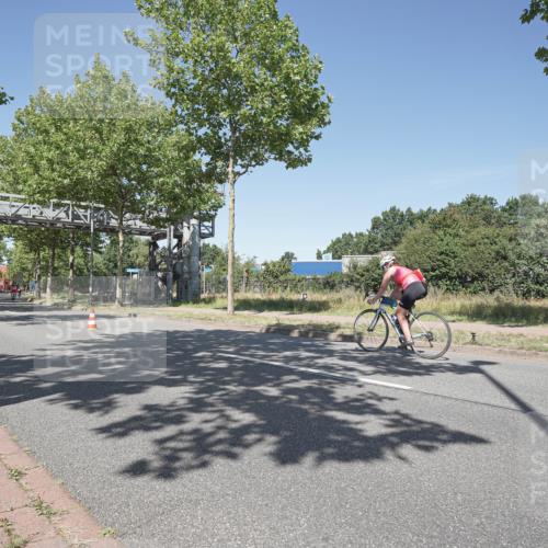 09.08.2026 - GEWOBA Citytriathlon Bremen Michael Burmester http://msf.ph/oto/9956743 09.08.2026 12:51:06 Radfahren 606, 624, 808, 884, 987, 1133 meine-sportfotos.de