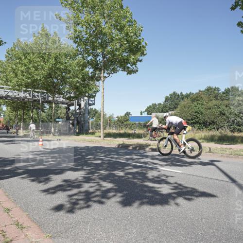 09.08.2026 - GEWOBA Citytriathlon Bremen Michael Burmester http://msf.ph/oto/9956754 09.08.2026 12:51:26 Radfahren 560, 756, 880, 1019, 1110 meine-sportfotos.de