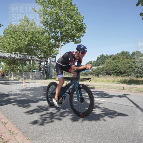 09.08.2026 - GEWOBA Citytriathlon Bremen Michael Burmester http://msf.ph/oto/9956766 09.08.2026 12:51:35 Radfahren 560, 562, 595, 668, 756, 787, 877, 880, 909, 914, 1110, 1155 meine-sportfotos.de