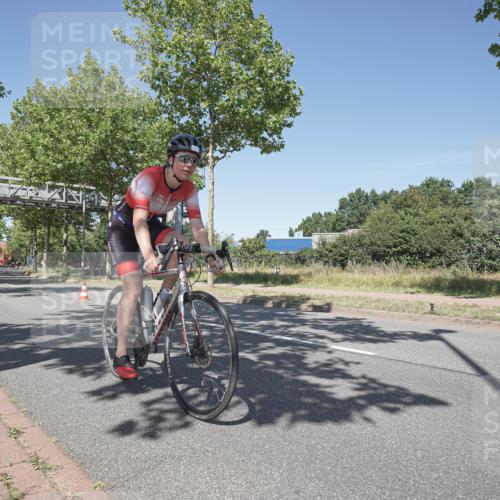 09.08.2026 - GEWOBA Citytriathlon Bremen Michael Burmester http://msf.ph/oto/9956768 09.08.2026 12:51:41 Radfahren 560, 562, 595, 668, 756, 787, 877, 880, 909, 914, 1013, 1110, 1143, 1155 meine-sportfotos.de