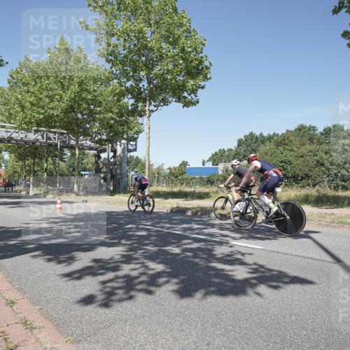 09.08.2026 - GEWOBA Citytriathlon Bremen Michael Burmester http://msf.ph/oto/9956777 09.08.2026 12:51:55 Radfahren 545, 582, 615, 820, 867, 990, 1013, 1143 meine-sportfotos.de