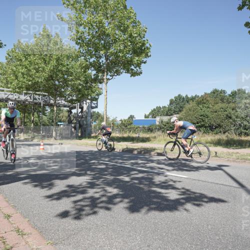 09.08.2026 - GEWOBA Citytriathlon Bremen Michael Burmester http://msf.ph/oto/9956795 09.08.2026 12:52:19 Radfahren 679, 682, 717, 750, 826, 979, 1130 meine-sportfotos.de