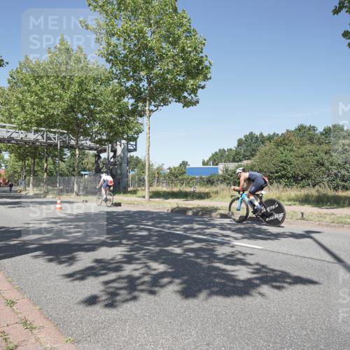 09.08.2026 - GEWOBA Citytriathlon Bremen Michael Burmester http://msf.ph/oto/9956798 09.08.2026 12:52:24 Radfahren 636, 679, 682, 750, 826, 979, 1130 meine-sportfotos.de