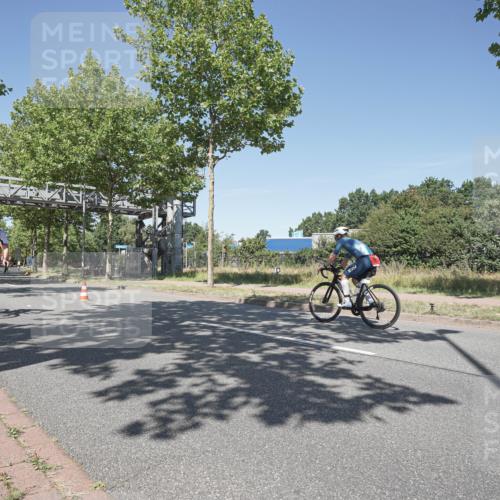 09.08.2026 - GEWOBA Citytriathlon Bremen Michael Burmester http://msf.ph/oto/9956804 09.08.2026 12:52:39 Radfahren 611, 636, 655, 716, 726, 739, 778, 807, 1009 meine-sportfotos.de