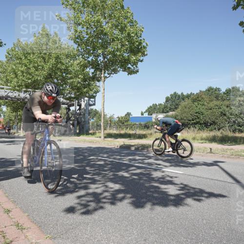 09.08.2026 - GEWOBA Citytriathlon Bremen Michael Burmester http://msf.ph/oto/9956813 09.08.2026 12:52:51 Radfahren 598, 611, 655, 739, 807, 1009 meine-sportfotos.de