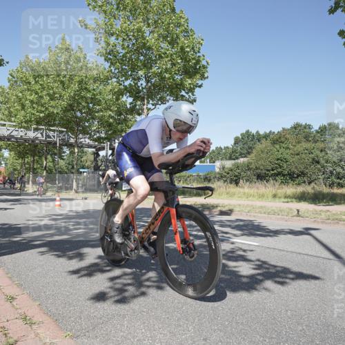 09.08.2026 - GEWOBA Citytriathlon Bremen Michael Burmester http://msf.ph/oto/9956842 09.08.2026 12:53:29 Radfahren 559, 571, 609, 687, 770, 776, 814, 1015, 1114 meine-sportfotos.de