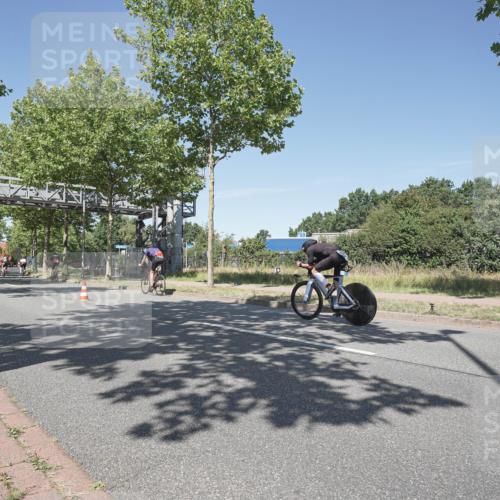 09.08.2026 - GEWOBA Citytriathlon Bremen Michael Burmester http://msf.ph/oto/9956854 09.08.2026 12:53:44 Radfahren 559, 571, 609, 638, 687, 749, 814, 823, 869, 901, 1114 meine-sportfotos.de