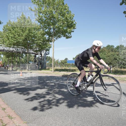 09.08.2026 - GEWOBA Citytriathlon Bremen Michael Burmester http://msf.ph/oto/9956866 09.08.2026 12:54:06 Radfahren 552, 566, 572, 678, 728, 758, 788, 790, 792, 804, 846, 861, 939, 981, 1101, 1119, 1124, 1138 meine-sportfotos.de