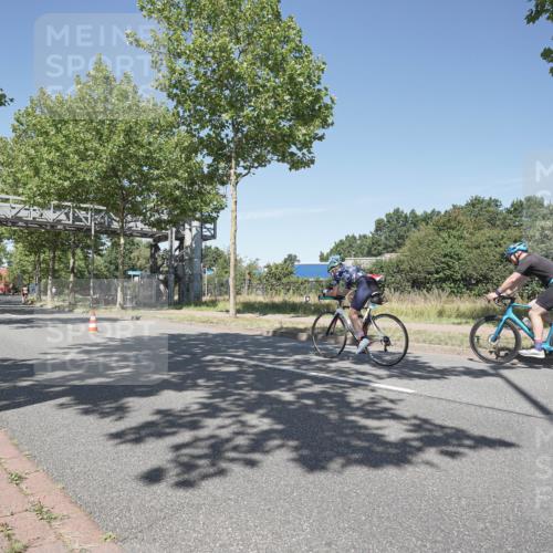 09.08.2026 - GEWOBA Citytriathlon Bremen Michael Burmester http://msf.ph/oto/9956878 09.08.2026 12:54:18 Radfahren 552, 566, 577, 781, 788, 790, 792, 804, 846, 861, 864, 895, 981, 1006 meine-sportfotos.de