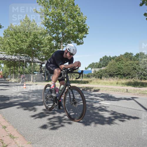 09.08.2026 - GEWOBA Citytriathlon Bremen Michael Burmester http://msf.ph/oto/9956908 09.08.2026 12:55:06 Radfahren 565, 568, 743, 745, 839, 911, 970 meine-sportfotos.de
