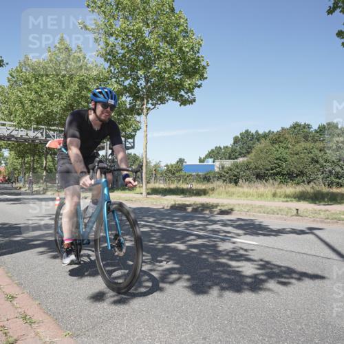 09.08.2026 - GEWOBA Citytriathlon Bremen Michael Burmester http://msf.ph/oto/9956909 09.08.2026 12:55:06 Radfahren 565, 568, 743, 745, 839, 911, 970 meine-sportfotos.de