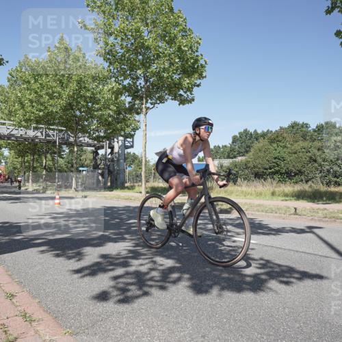 09.08.2026 - GEWOBA Citytriathlon Bremen Michael Burmester http://msf.ph/oto/9956931 09.08.2026 12:55:34 Radfahren 653, 675, 694, 872, 918, 930, 938, 948, 960, 1111, 1131, 1147 meine-sportfotos.de