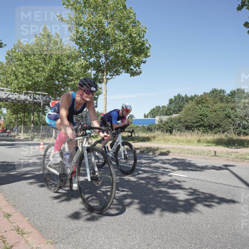 09.08.2026 - GEWOBA Citytriathlon Bremen Michael Burmester http://msf.ph/oto/9956933 09.08.2026 12:55:36 Radfahren 653, 675, 694, 872, 918, 938, 948, 960, 1111, 1131, 1147 meine-sportfotos.de