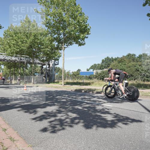 09.08.2026 - GEWOBA Citytriathlon Bremen Michael Burmester http://msf.ph/oto/9956937 09.08.2026 12:55:42 Radfahren 653, 675, 694, 783, 872, 918, 938, 948, 960, 1111, 1131, 1146 meine-sportfotos.de