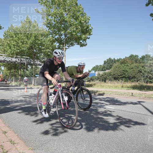 09.08.2026 - GEWOBA Citytriathlon Bremen Michael Burmester http://msf.ph/oto/9956945 09.08.2026 12:55:57 Radfahren 612, 667, 763, 783, 897, 1005, 1146, 1156 meine-sportfotos.de