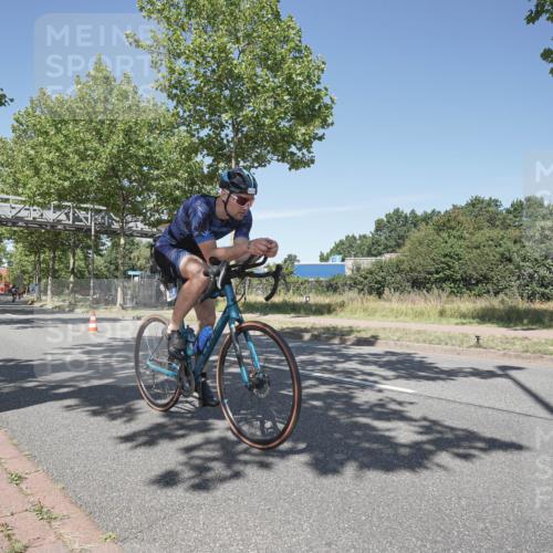 09.08.2026 - GEWOBA Citytriathlon Bremen Michael Burmester http://msf.ph/oto/9956947 09.08.2026 12:56:01 Radfahren 564, 612, 667, 763, 780, 783, 810, 819, 897, 1005, 1156 meine-sportfotos.de