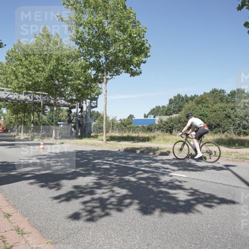 09.08.2026 - GEWOBA Citytriathlon Bremen Michael Burmester http://msf.ph/oto/9956949 09.08.2026 12:56:04 Radfahren 564, 612, 667, 763, 780, 810, 819, 897, 1005, 1126, 1156 meine-sportfotos.de