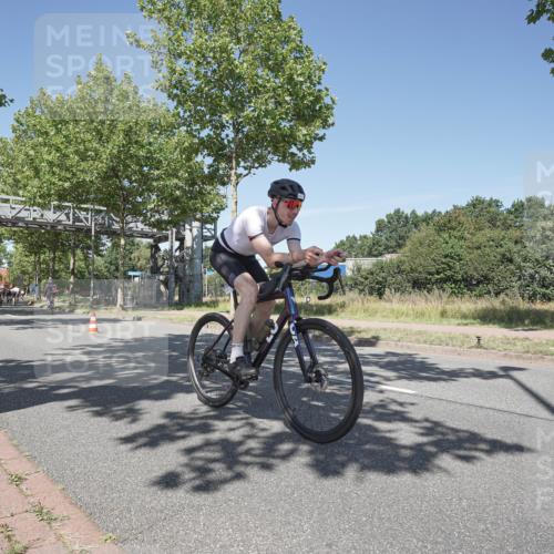 09.08.2026 - GEWOBA Citytriathlon Bremen Michael Burmester http://msf.ph/oto/9956957 09.08.2026 12:56:14 Radfahren 564, 664, 673, 759, 763, 780, 810, 819, 897, 912, 1005, 1126 meine-sportfotos.de