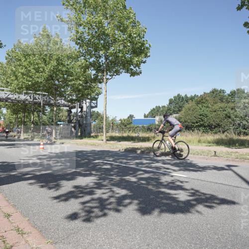 09.08.2026 - GEWOBA Citytriathlon Bremen Michael Burmester http://msf.ph/oto/9956987 09.08.2026 12:56:58 Radfahren 601, 620, 637, 696, 740, 767, 844, 896, 1012 meine-sportfotos.de
