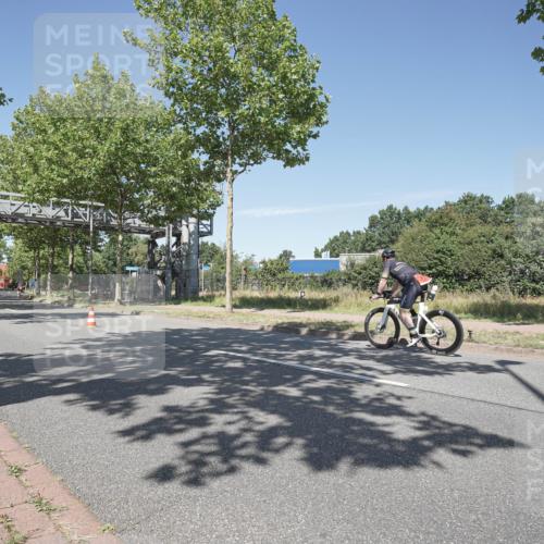 09.08.2026 - GEWOBA Citytriathlon Bremen Michael Burmester http://msf.ph/oto/9957018 09.08.2026 12:57:36 Radfahren 603, 627, 701, 702, 834, 858, 888, 982, 1153 meine-sportfotos.de