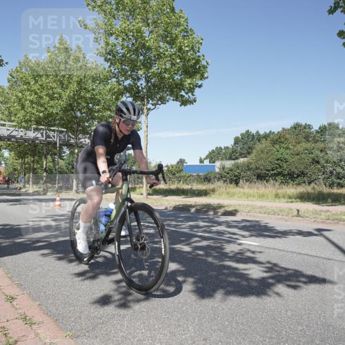 09.08.2026 - GEWOBA Citytriathlon Bremen Michael Burmester http://msf.ph/oto/9957020 09.08.2026 12:57:42 Radfahren 627, 701, 707, 834, 888, 1136, 1153 meine-sportfotos.de