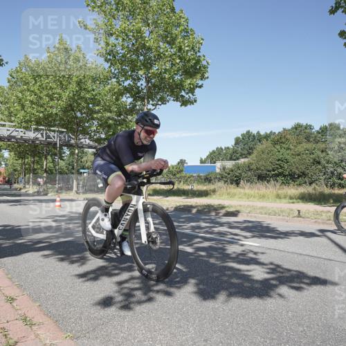 09.08.2026 - GEWOBA Citytriathlon Bremen Michael Burmester http://msf.ph/oto/9957047 09.08.2026 12:58:27 Radfahren 796, 798, 876, 968 meine-sportfotos.de
