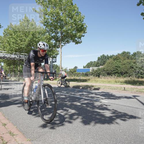 09.08.2026 - GEWOBA Citytriathlon Bremen Michael Burmester http://msf.ph/oto/9957051 09.08.2026 12:58:34 Radfahren 796, 876, 953, 968, 1132 meine-sportfotos.de