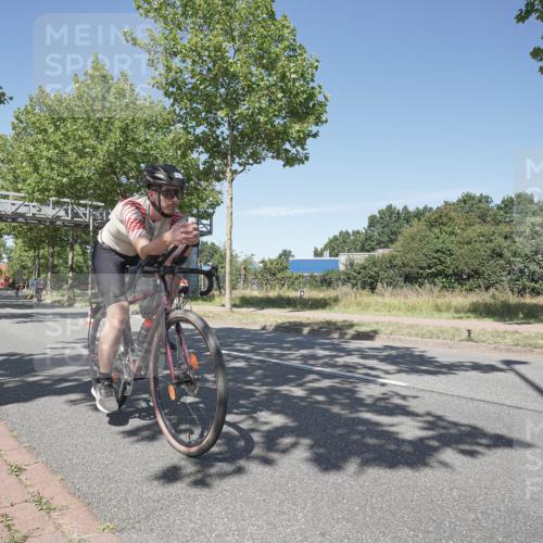 09.08.2026 - GEWOBA Citytriathlon Bremen Michael Burmester http://msf.ph/oto/9957060 09.08.2026 12:58:58 Radfahren 626, 1148 meine-sportfotos.de