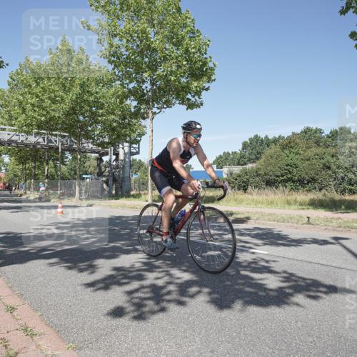 09.08.2026 - GEWOBA Citytriathlon Bremen Michael Burmester http://msf.ph/oto/9957081 09.08.2026 12:59:42 Radfahren 658, 712, 800, 817, 923, 951, 956 meine-sportfotos.de