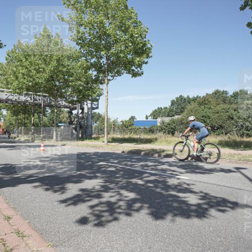 09.08.2026 - GEWOBA Citytriathlon Bremen Michael Burmester http://msf.ph/oto/9957082 09.08.2026 12:59:45 Radfahren 658, 712, 800, 817, 923, 951, 956 meine-sportfotos.de