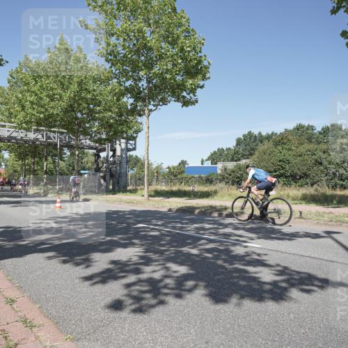 09.08.2026 - GEWOBA Citytriathlon Bremen Michael Burmester http://msf.ph/oto/9957090 09.08.2026 12:59:52 Radfahren 543, 771, 800, 817, 923, 942, 951, 956, 1159 meine-sportfotos.de