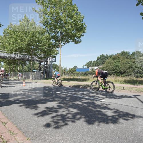 09.08.2026 - GEWOBA Citytriathlon Bremen Michael Burmester http://msf.ph/oto/9957091 09.08.2026 12:59:53 Radfahren 543, 771, 800, 817, 923, 942, 951, 956, 1159 meine-sportfotos.de