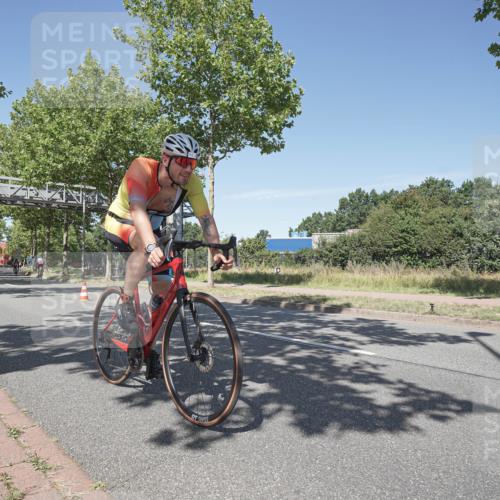 09.08.2026 - GEWOBA Citytriathlon Bremen Michael Burmester http://msf.ph/oto/9957110 09.08.2026 13:00:21 Radfahren 660, 661, 753, 1010, 1128 meine-sportfotos.de