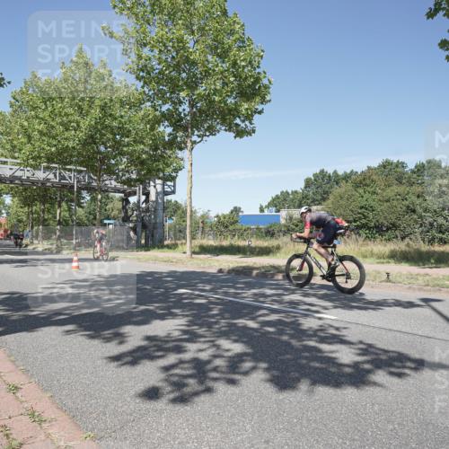 09.08.2026 - GEWOBA Citytriathlon Bremen Michael Burmester http://msf.ph/oto/9957115 09.08.2026 13:00:28 Radfahren 621, 649, 660, 661, 700, 720, 753, 915, 1010, 1123, 1128 meine-sportfotos.de